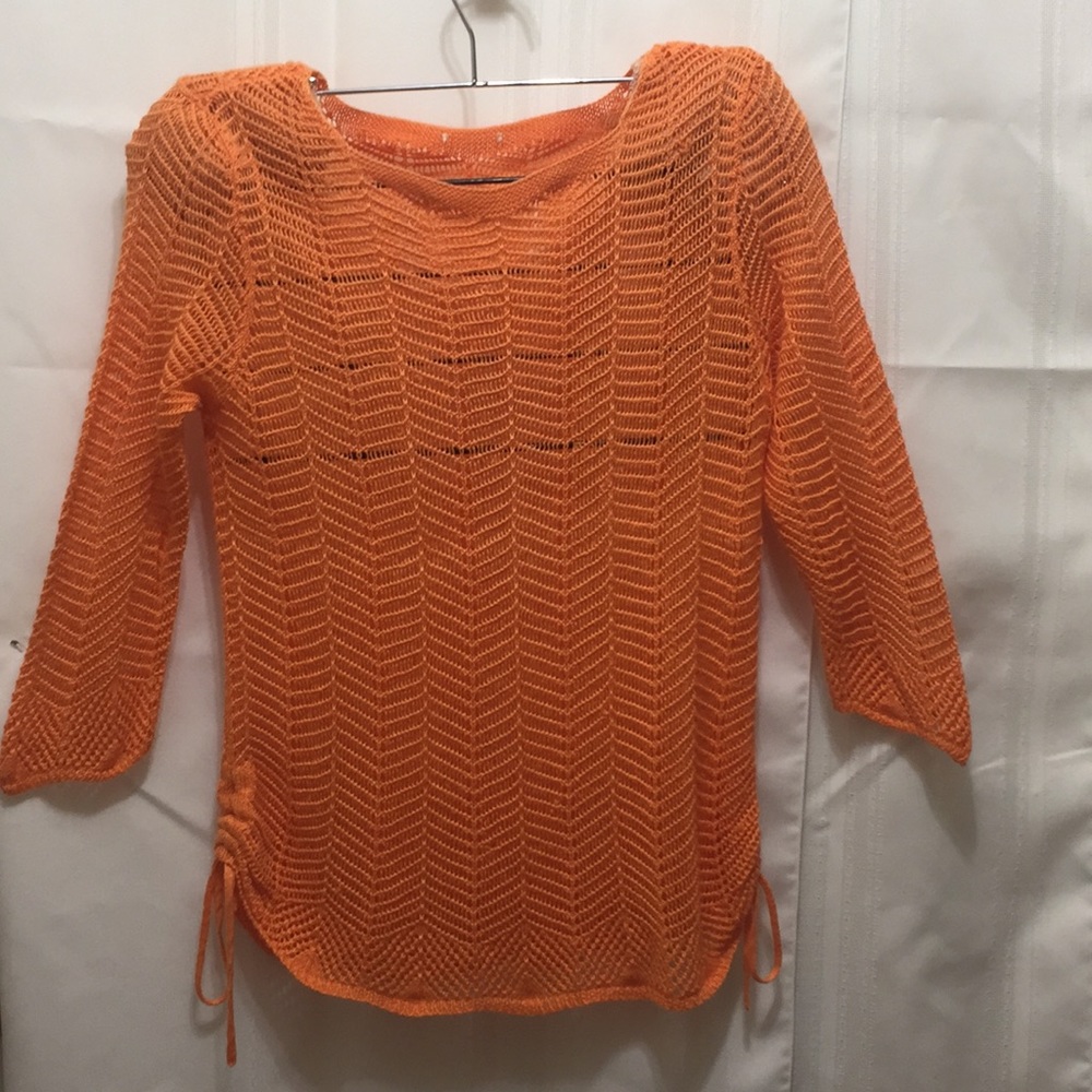 Orange top